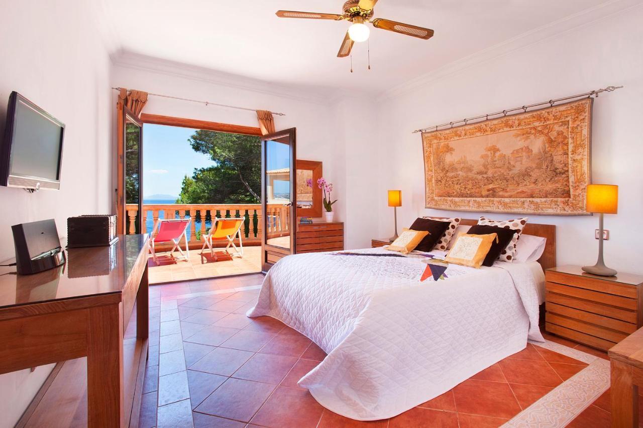 Villa Juan Carlos Cala Vinas  Bagian luar foto